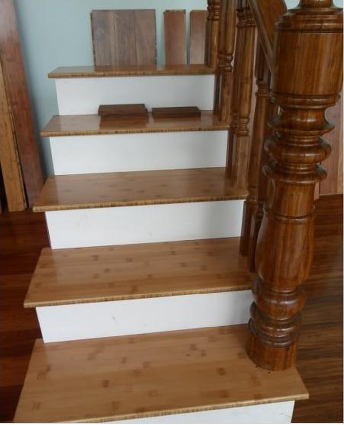 cầu thang bằng gỗ tre cho nhà nhỏ