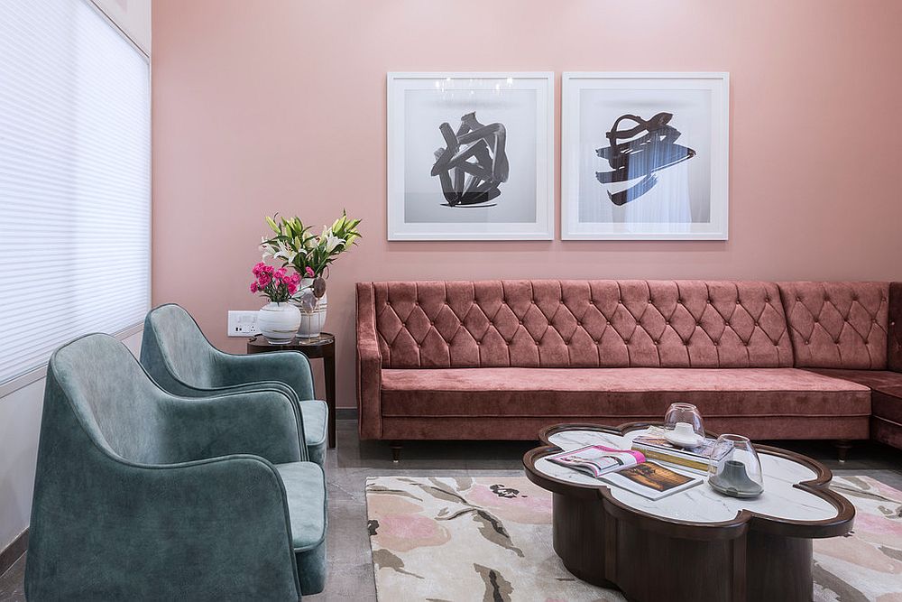 ghế sofa màu hồng pastel