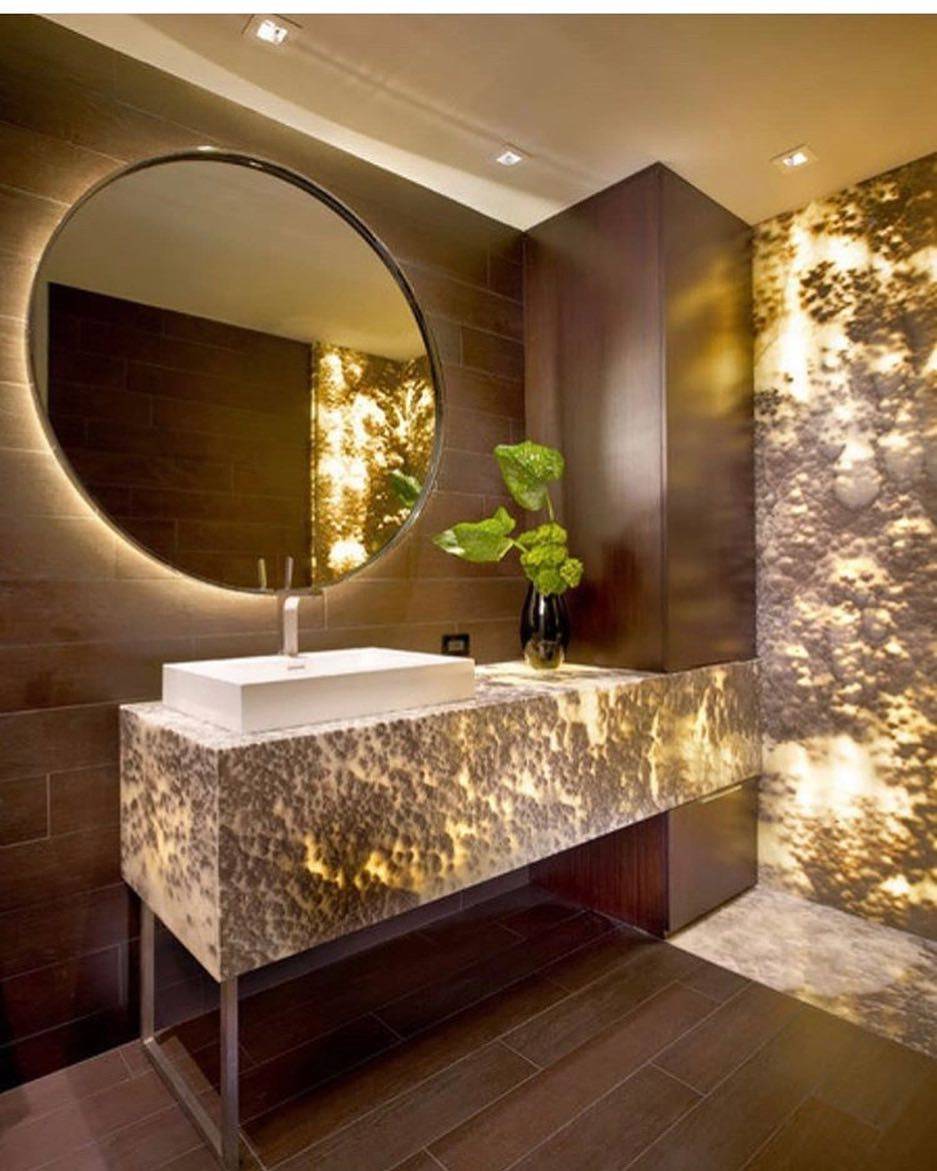 ứng dụng của đá xuyên sáng nhân tạo trong phòng tắm