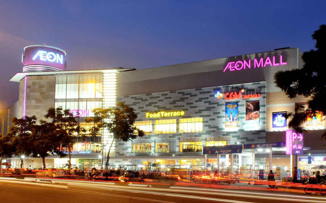 bãi xe, trung tâm thương mại AEON Mall sau ga Giáp Bát