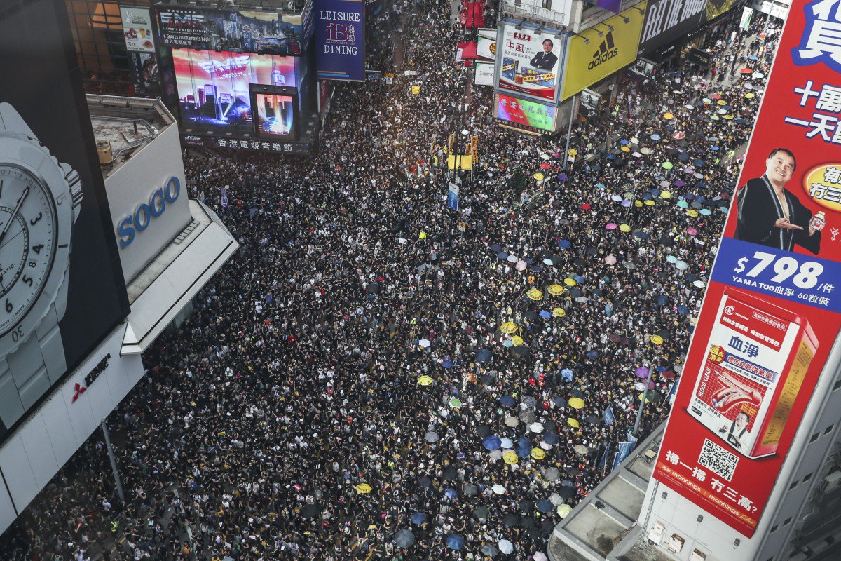 biểu tình tại Hồng Kông ảnh hưởng tới thị trường mặt bằng bán lẻ