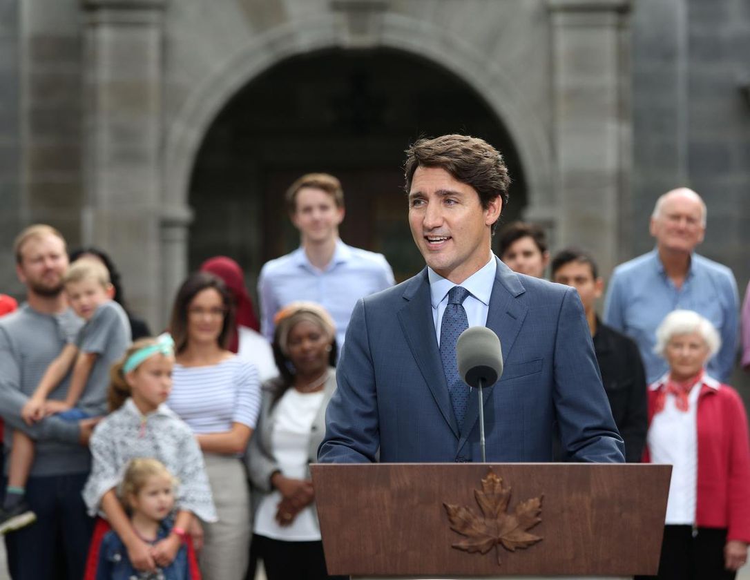 Nếu tái đắc cử, Thủ tướng Canada sẽ đánh thuế người nước ngoài đầu cơ nhà đất