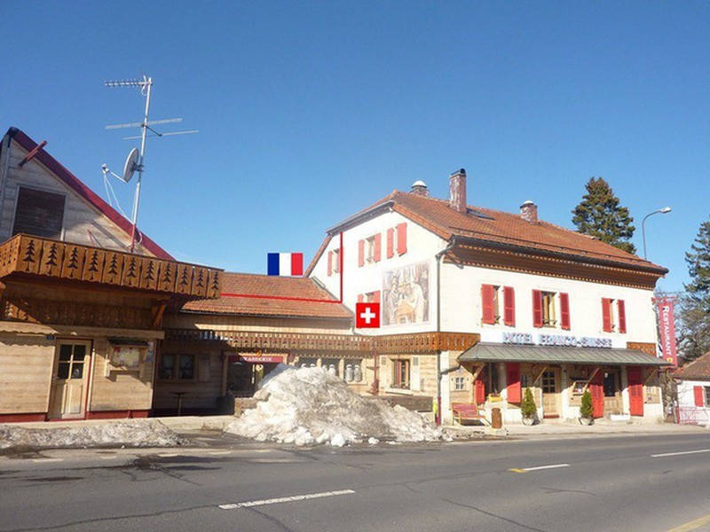 Khách sạn Arbez Franco-Suisse 