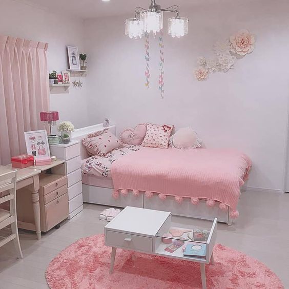 Mẫu phòng ngủ tông màu hồng - trắng