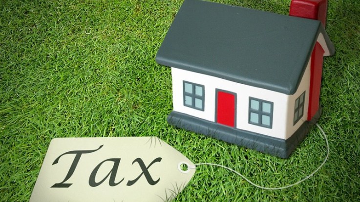 thuế, phí phải nộp khi bán nhà đất