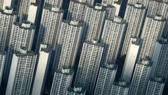 Hình ảnh cận cảnh những tòa nhà cao tầng san sát nhau ở Hàn Quốc