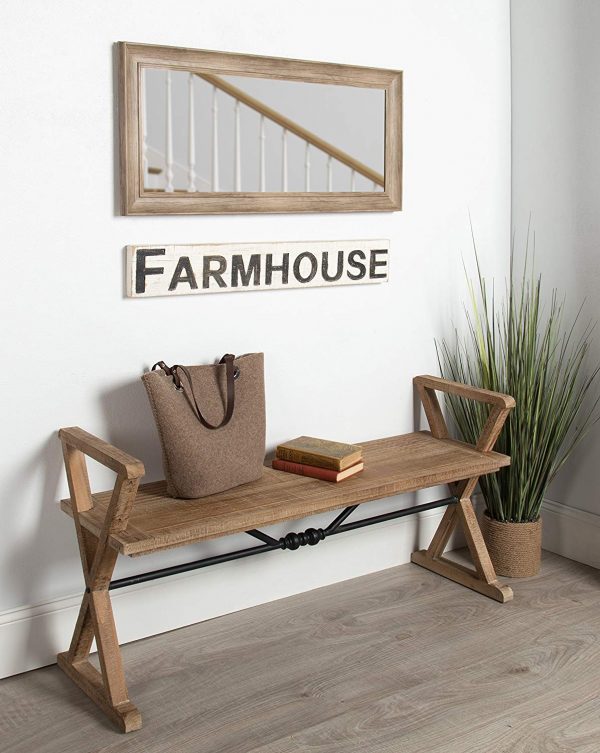 Hình ảnh băng ghế ngồi ở lối vào phong cách Farmhouse mộc mạc