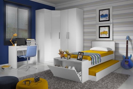 Hình ảnh mẫu phòng ngủ cho con trai với tông màu xanh - trắng kết hợp hài hòa