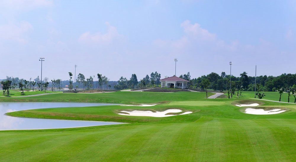 hình ảnh sân tập golf