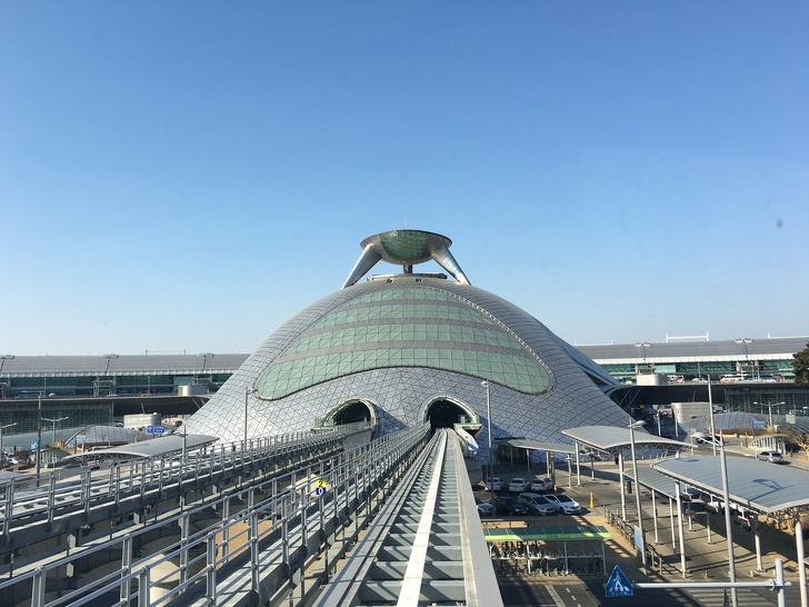 hình ảnh Sân bay quốc tế Incheon (Hàn Quốc) với cấu trúc vòm ấn tượng