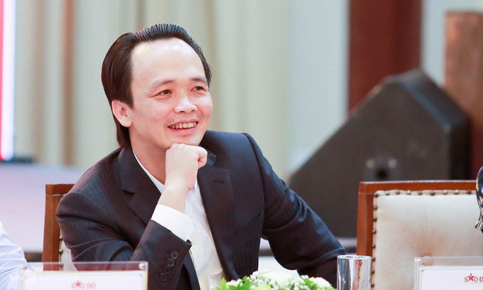 ảnh chụp ông Trịnh Văn Quyết, chủ tịch Tập đoàn FLC tại tọa đàm về giá nhà