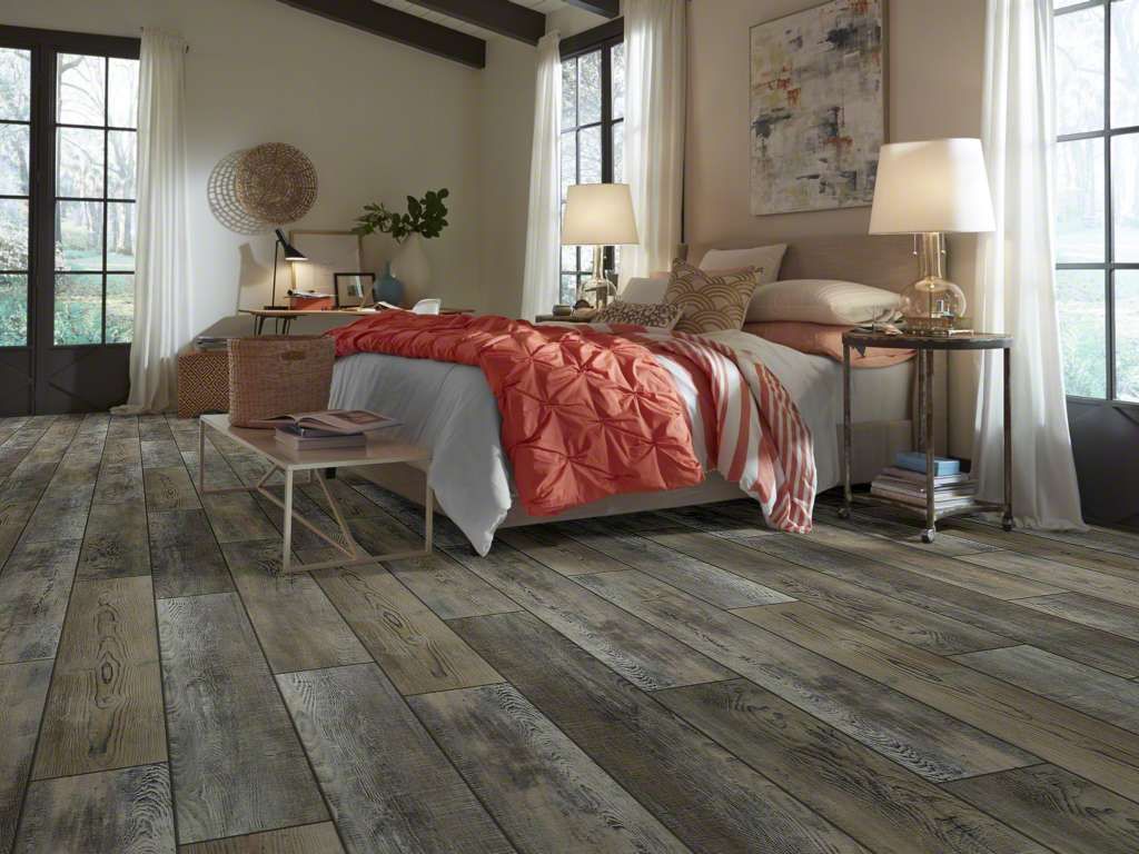 hình ảnh phòng ngủ với sàn lát gạch giả gỗ tông màu trang nhã