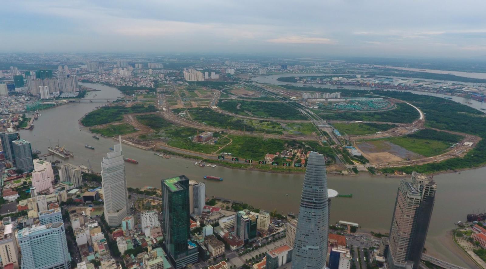 hình ảnh khu đô thị Thủ Thiêm có sông bao quanh nhìn từ trên cao