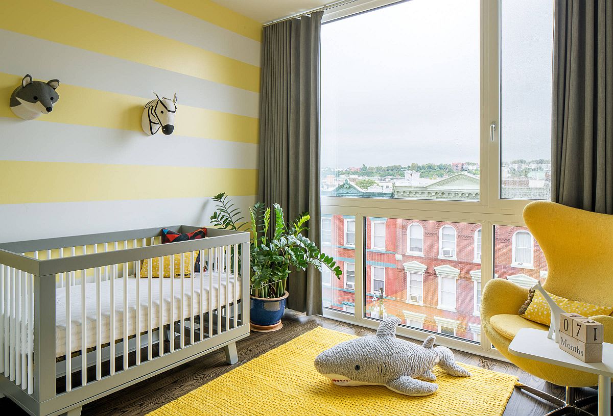 hình ảnh phòng ngủ của trẻ được trang trí với sắc vàng chanh tươi sáng