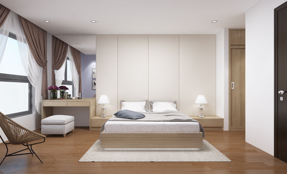 Mẫu thiết kế phòng ngủ master đơn giản, thoáng đãng với nội thất gỗ được thiết kế liền mạch, đa năng giúp tiết kiệm diện tích.