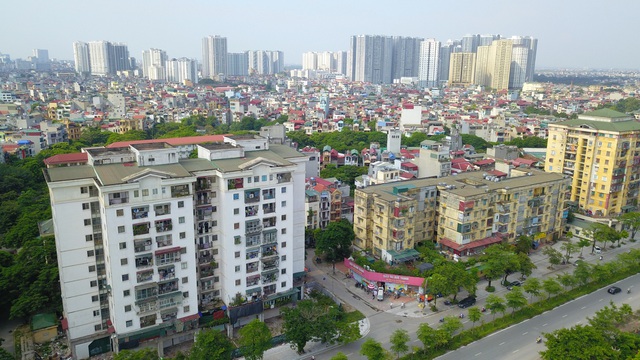 hình ảnh một góc thành phố nhìn từ trên cao với cận cảnh là khu nhà ở xã hội, thu nhập thấp