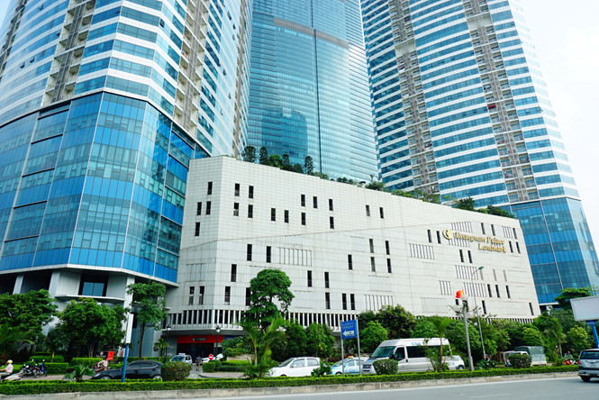 hình ảnh cận cảnh một phần tòa nhà Keangnam cho thuê văn phòng hạng A tiện nghi và đẳng cấp