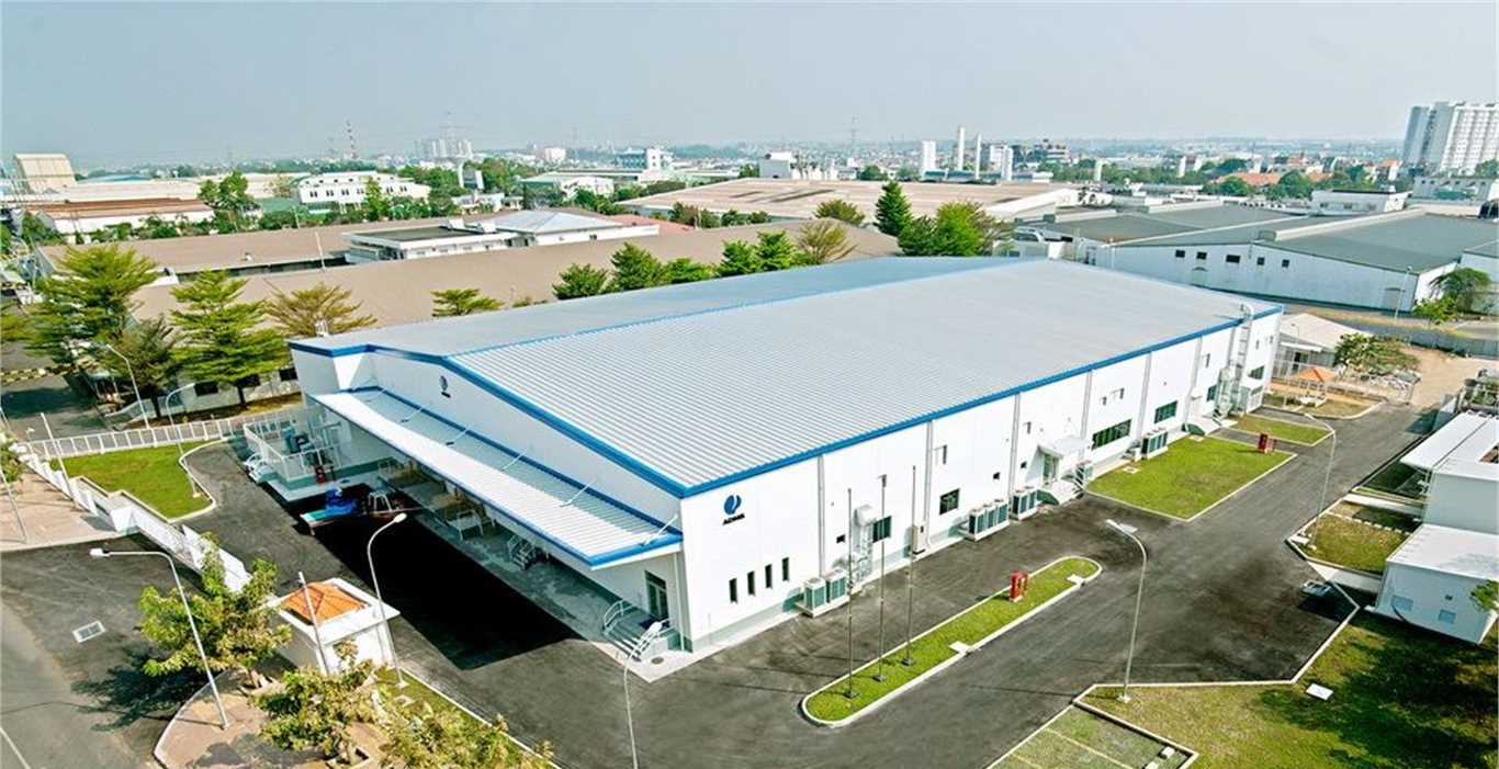 hình ảnh cận cảnh một nhà xưởng thuộc khu công nghiệp Thuận Thành I nhìn từ trên cao