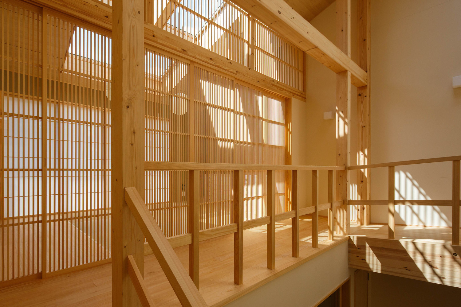 hình ảnh tầng 2 nhà Nhật với cấu trúc gỗ truyền thống