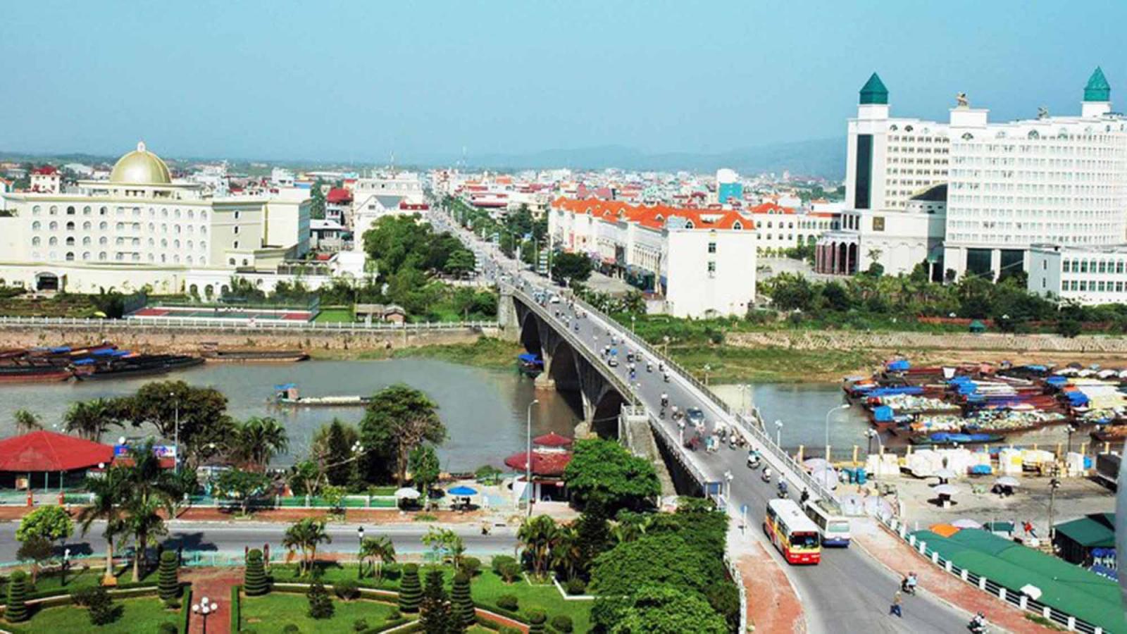 hình ảnh một góc Móng Cái, Quảng Ninh