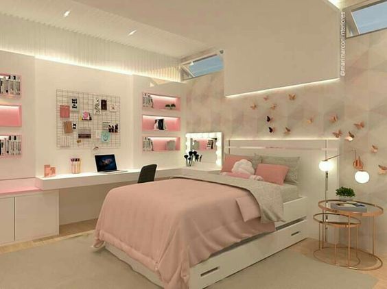 Phòng ngủ tông màu trắng - hồng phấn kết hợp hài hòa khiến nhiều bé gái mê mệt.