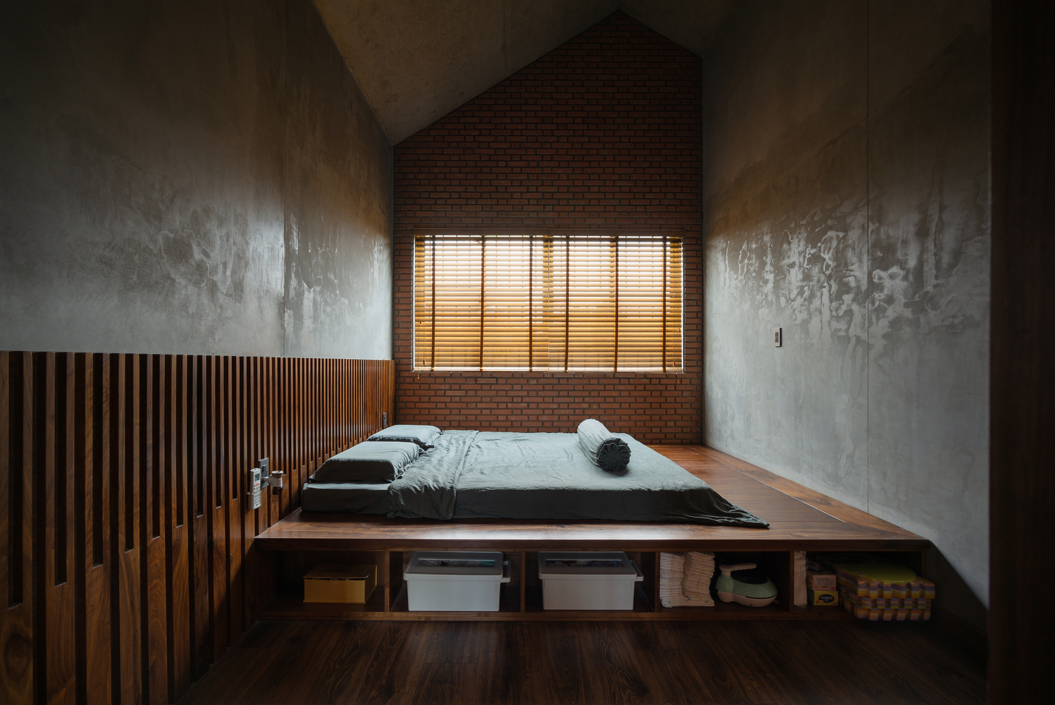 Phòng ngủ phong cách tối giản hiện đại với giường gỗ ấm áp