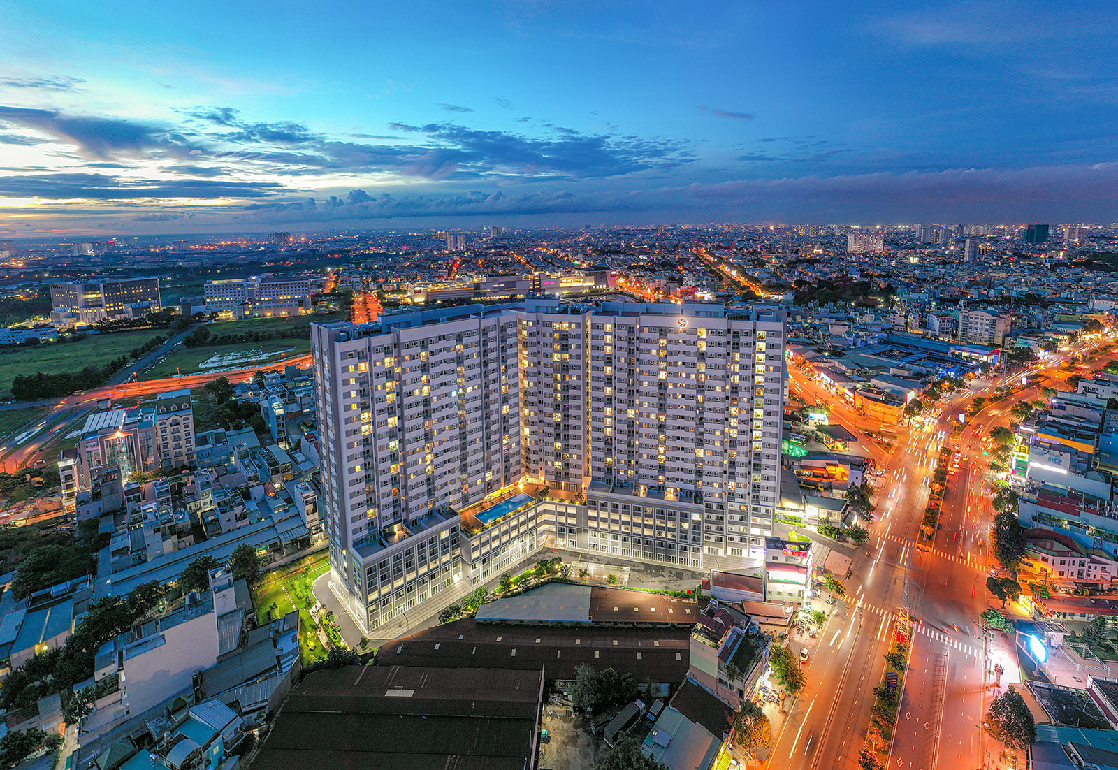 Dự án căn hộ cao cấp Moonlight Boulevard nằm trong khu dân cư hiện hữu tại phường An Lạc A, quận Bình Tân, TP.HCM