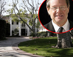 Cựu chủ tịch Disney Land bán nhà triệu đô