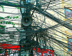 Hà Nội: Đẩy nhanh hạ ngầm dây điện