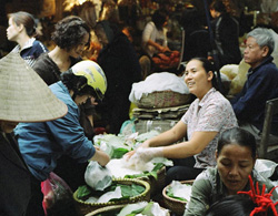 Hà Nội: Bắt đầu di chuyển giải tỏa chợ Hàng Bè