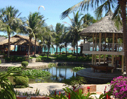 Resort… lấn biển