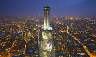 Tòa tháp cao nhất châu Âu
