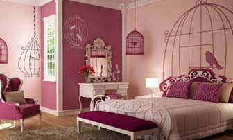 Tô sắc hồng cho tường nhà ngày tết