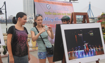 Những khoảnh khắc độc đáo pháo hoa quốc tế Đà Nẵng 2011