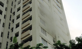 Toàn cảnh vụ cháy lớn tại tòa nhà 17 tầng làng sinh viên Hacinco
