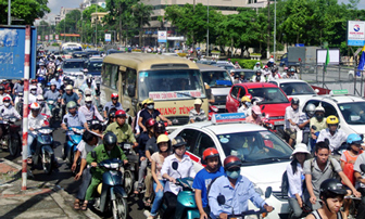 Hà Nội: Sĩ tử ùn ùn 