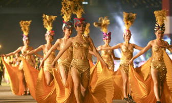 Công bố Chương trình Carnaval Hạ Long 2013 