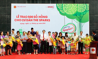 Tập đoàn Nam Cường trao 500 sổ hồng cho cư dân The Sparks
