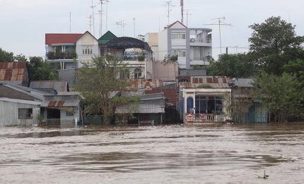 14h ngày 30.9: Đã có 10 người chết do lũ