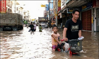 Địa ốc Thái Lan thiệt hại nặng từ lũ lụt