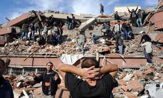 Động đất làm chết nhiều người tại Thổ Nhĩ Kỳ