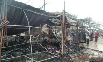 Quảng Bình: Cháy chợ Đồng Hới thiệt hại hàng tỷ đồng