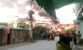 Hà Nội: Cháy cửa hàng gas, 2 người tử nạn