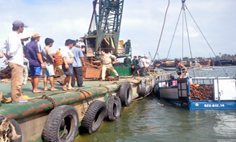 Phía sau vụ chìm phà ở Quảng Nam: uẩn khúc và ly kỳ