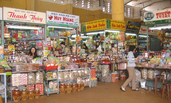 Phú Yên: Đầu nậu thao túng giá thuê mặt bằng chợ