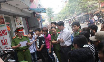 Con nợ trăm tỷ Nguyễn Thị Dậu ra đầu thú