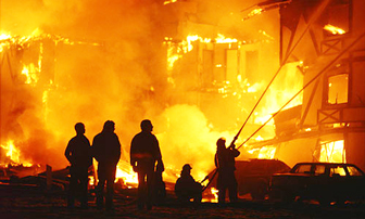 TPHCM: Cháy lớn thiêu rụi 11 ki ốt
