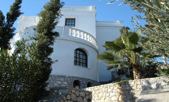 Biệt thự nhà vườn sang trọng tại Hy Lạp