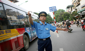 2 tháng, 8 thanh tra GT nhập viện khi làm nhiệm vụ phân làn