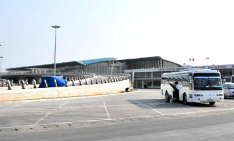 Sân bay quốc tế Đà Nẵng vừa khánh thành đã dột